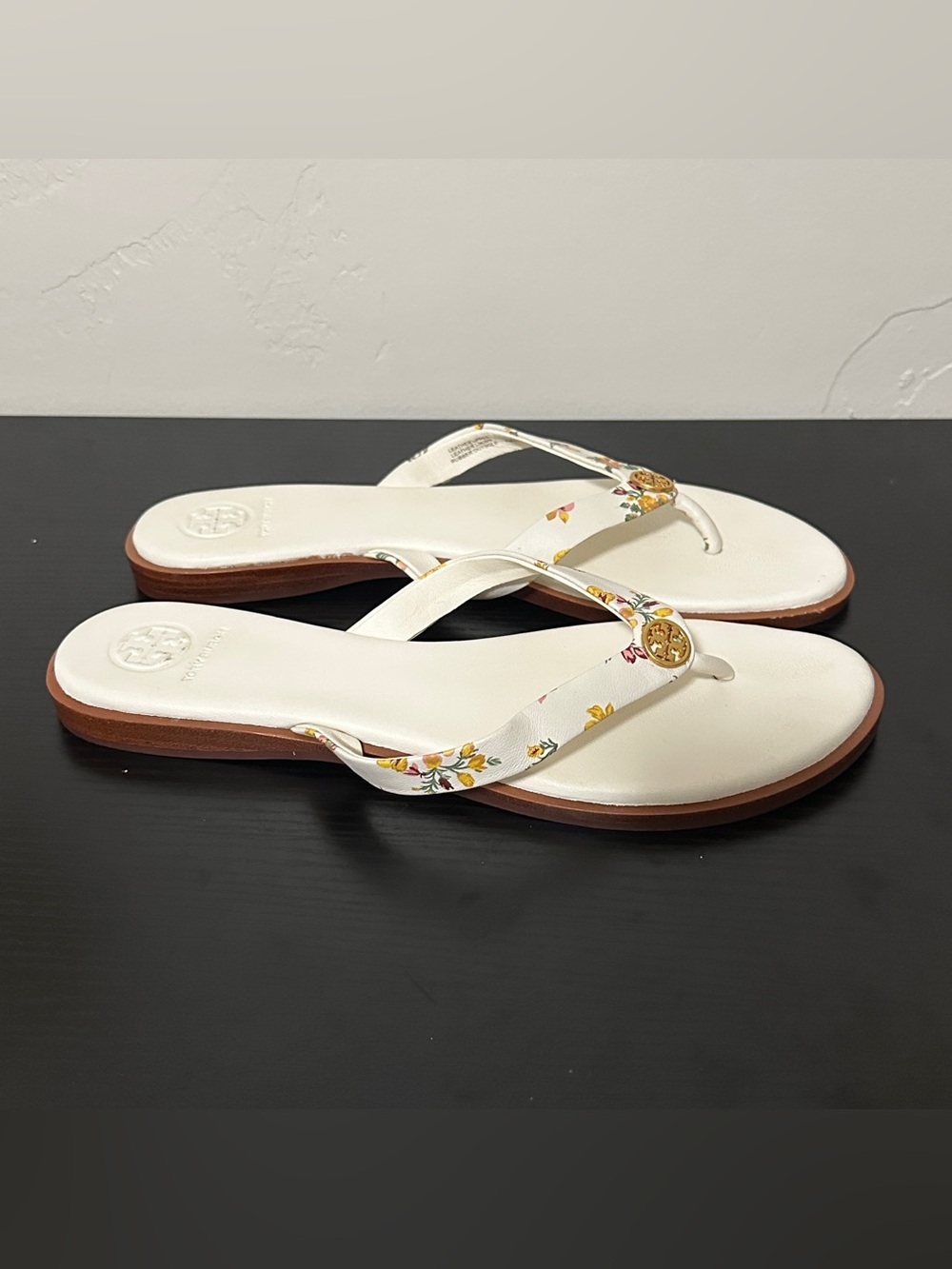 Rose floral Tory Burch sandal Size 8